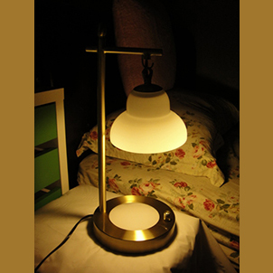 The silent lamp a kind of lonely & cold , calm feeling